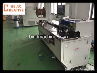 China Máquina obligatoria doble automática de bobina con la función de perforación PBW580 del agujero proveedor