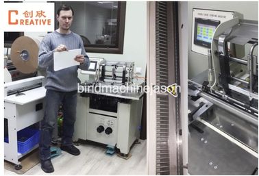La máquina obligatoria gemela DCA520 de alambre del lazo del calendario y del cuaderno con la suspensión pieza proveedor